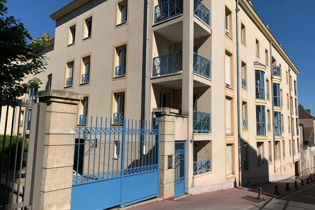 Appartement Superbe Plein Centre Avec Parking & Jardin